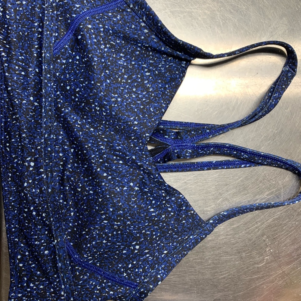 LULULEMON 🍋 sports bra